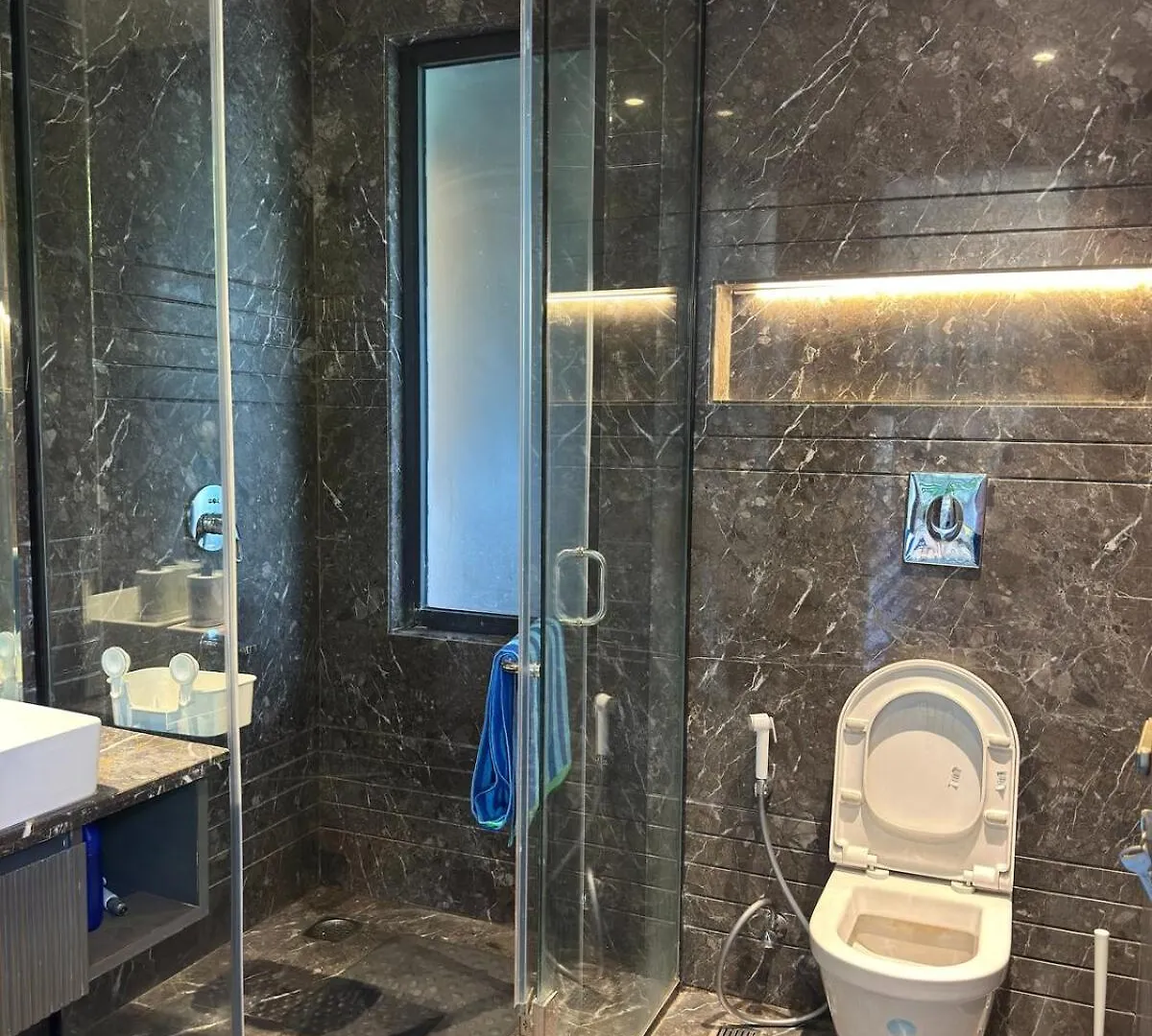 Stylish & Modern Luxury 4Br Apartment Arjun Marg Gurgaon 0*,