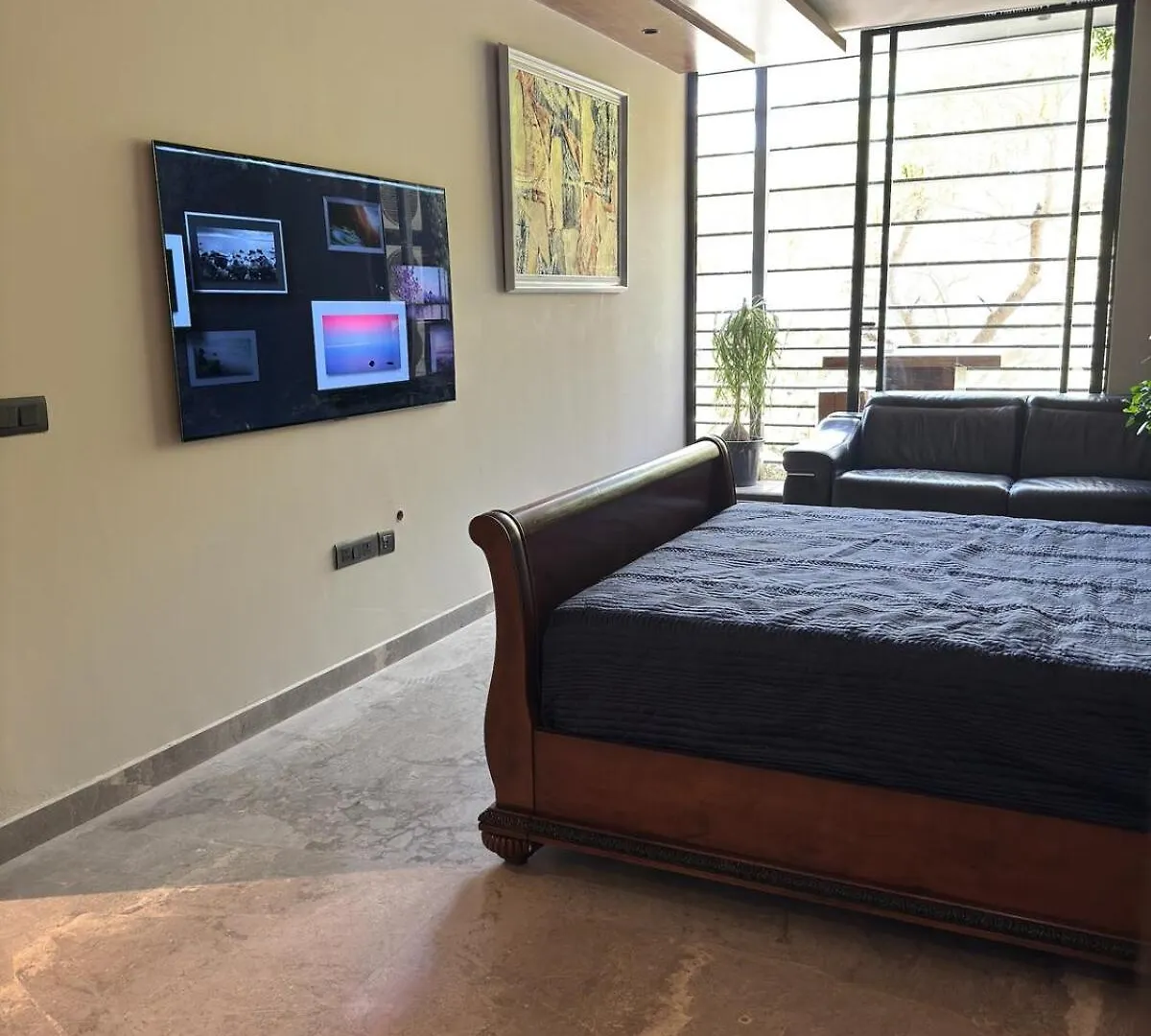 Stylish & Modern Luxury 4Br Apartment Arjun Marg Gurgaon
