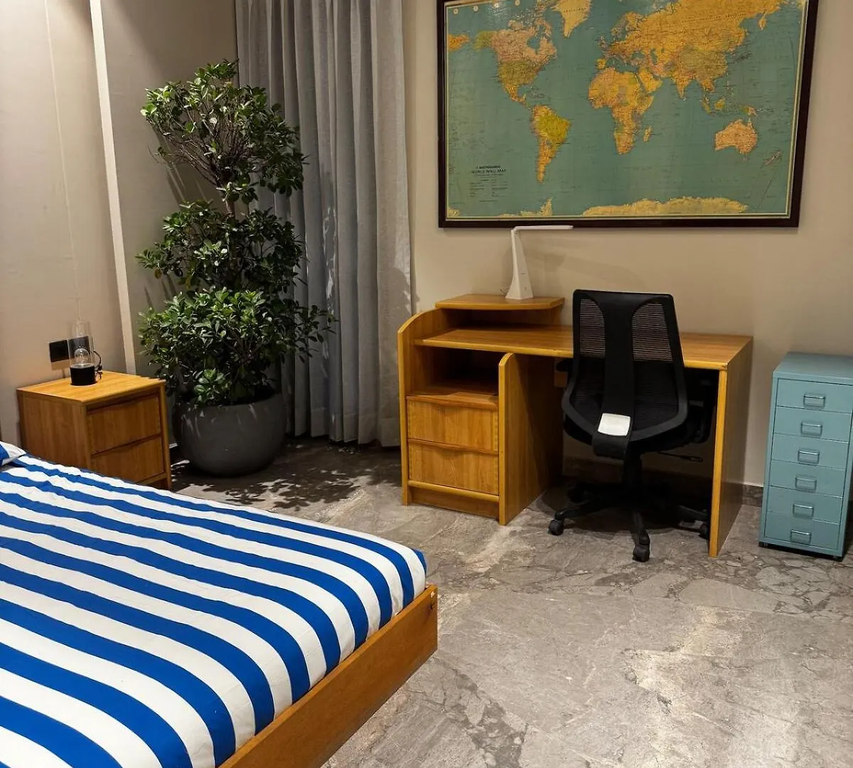 Stylish & Modern Luxury 4Br Apartment Arjun Marg Gurgaon